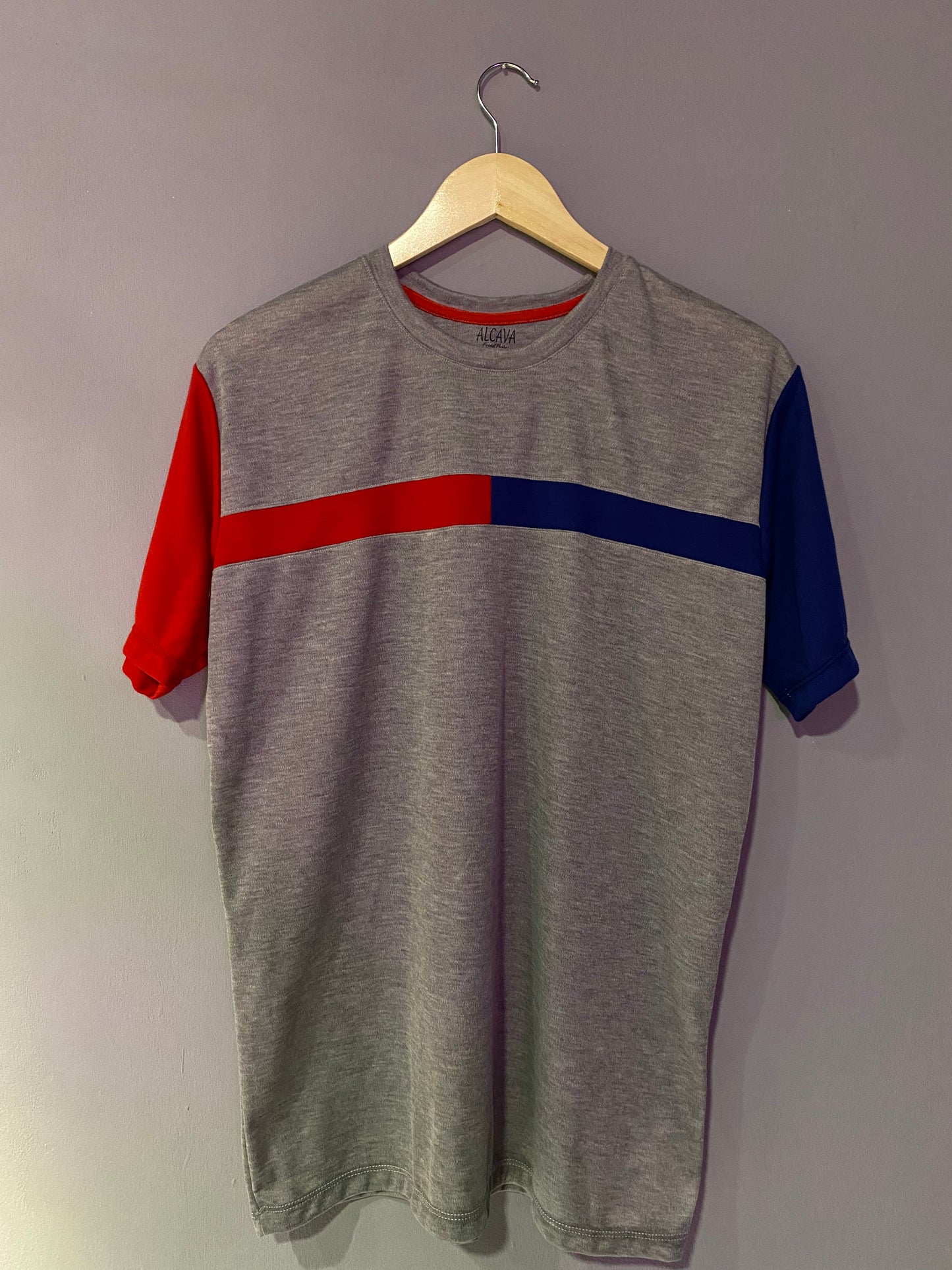 CAMISETA GRIS