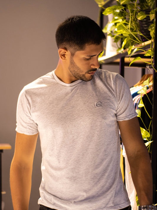 CAMISETA BLANCA JASPEADA EN GRIS