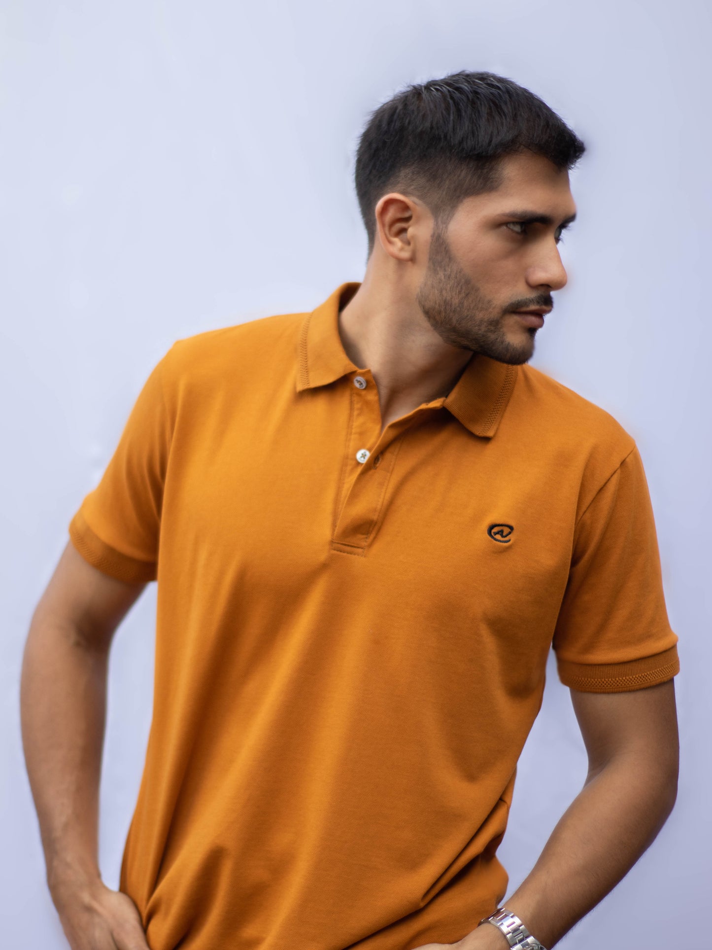 CAMISETA POLO MOSTAZA