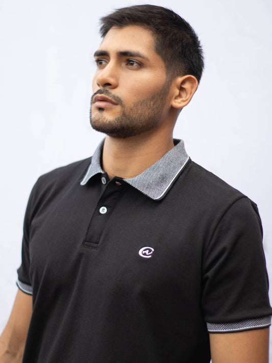 CAMISETA POLO NEGRA